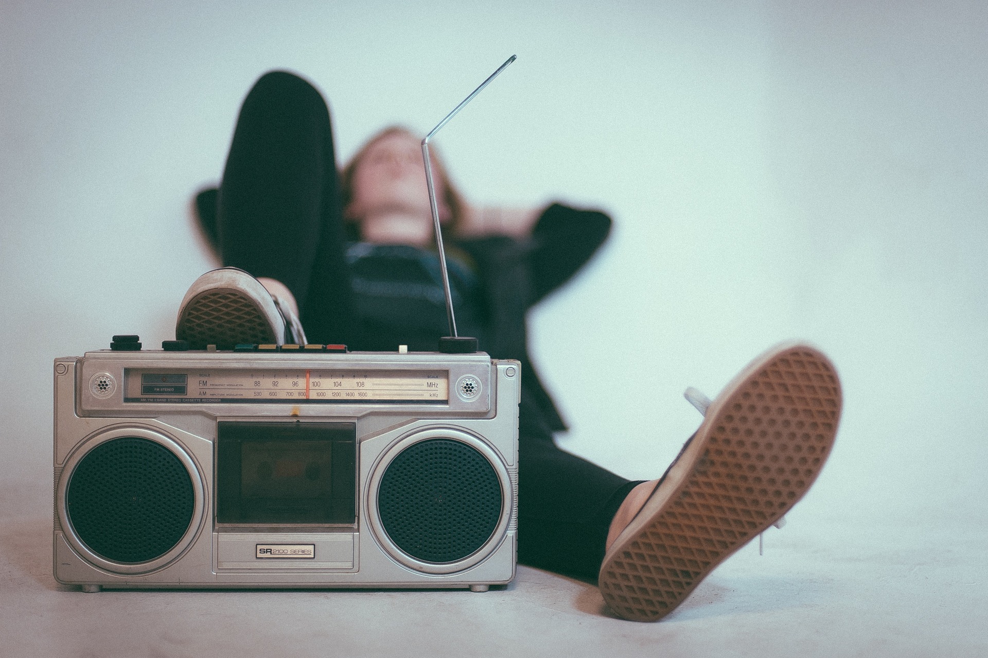 Celebrando el Día Mundial de la Radio